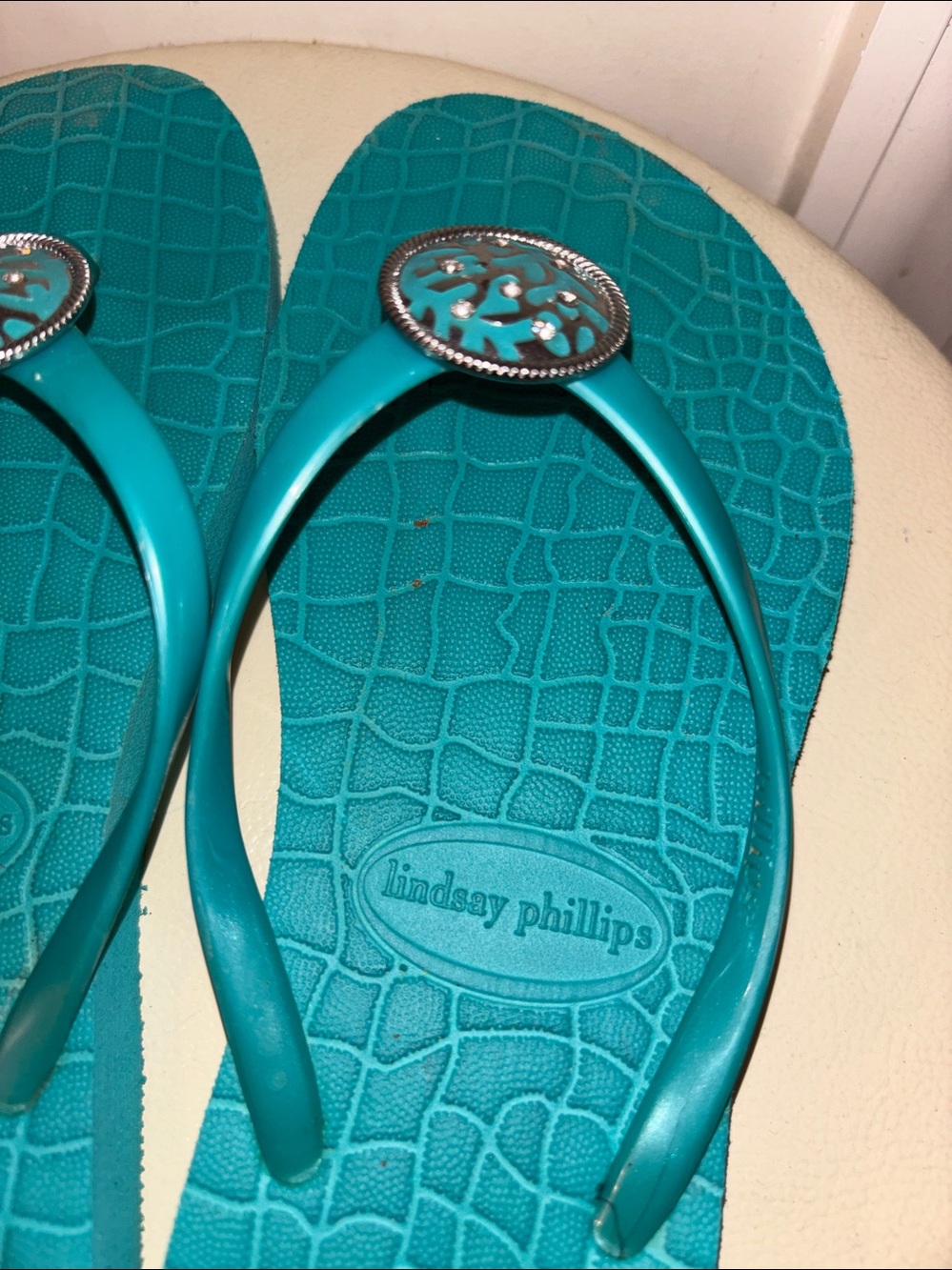 Lindsay Phillips Switchflops - Picture 3 of 8